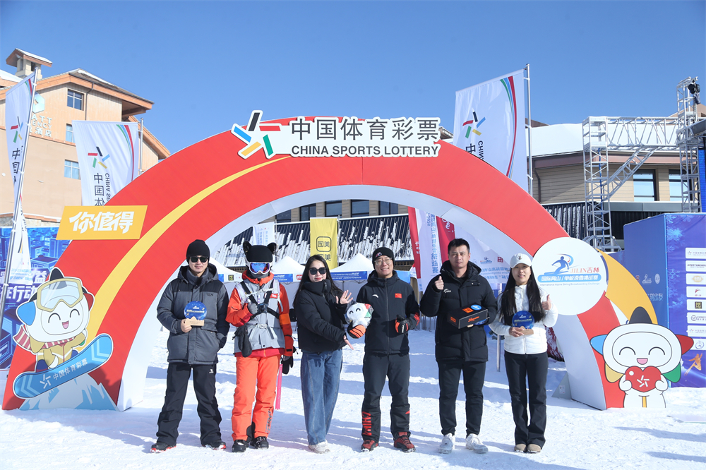 AI8V6282__18998751.jpg AI8V6282__18998751.jpg